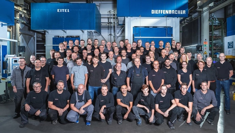Alle Mitarbeiter der Stickel GmbH Blech-Umformtechnik.